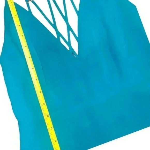 Forever 21 SUMMER DRESS FOR DATE NIGHT OR OUT WITH GIRLS!! - Picture 4 of 8